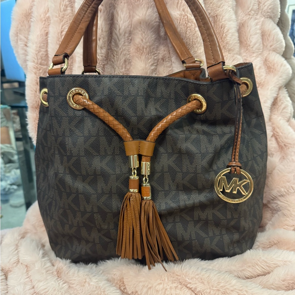 Michael Kors Dark Brown and Tan Shoulder Bag